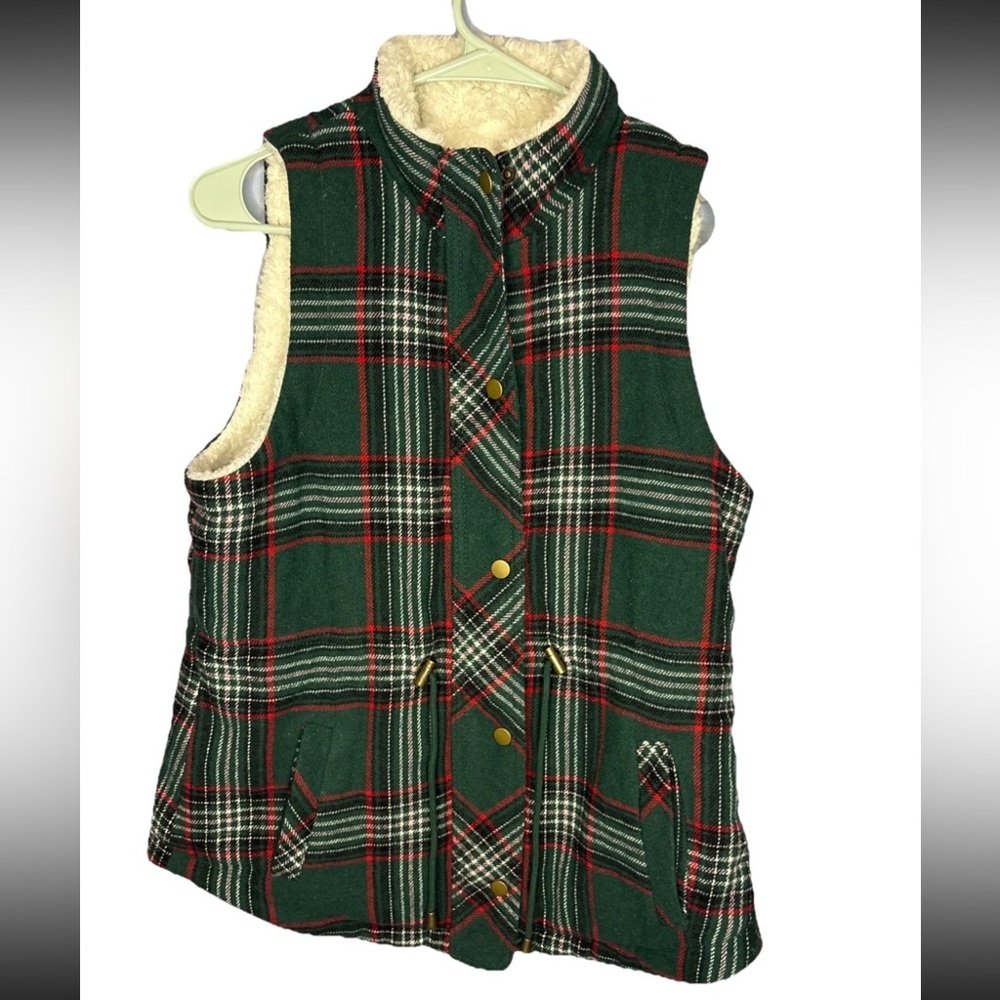 Maurice’s Plaids And Checks Sleeveless Fuzzy Vest Full Zip Size Small